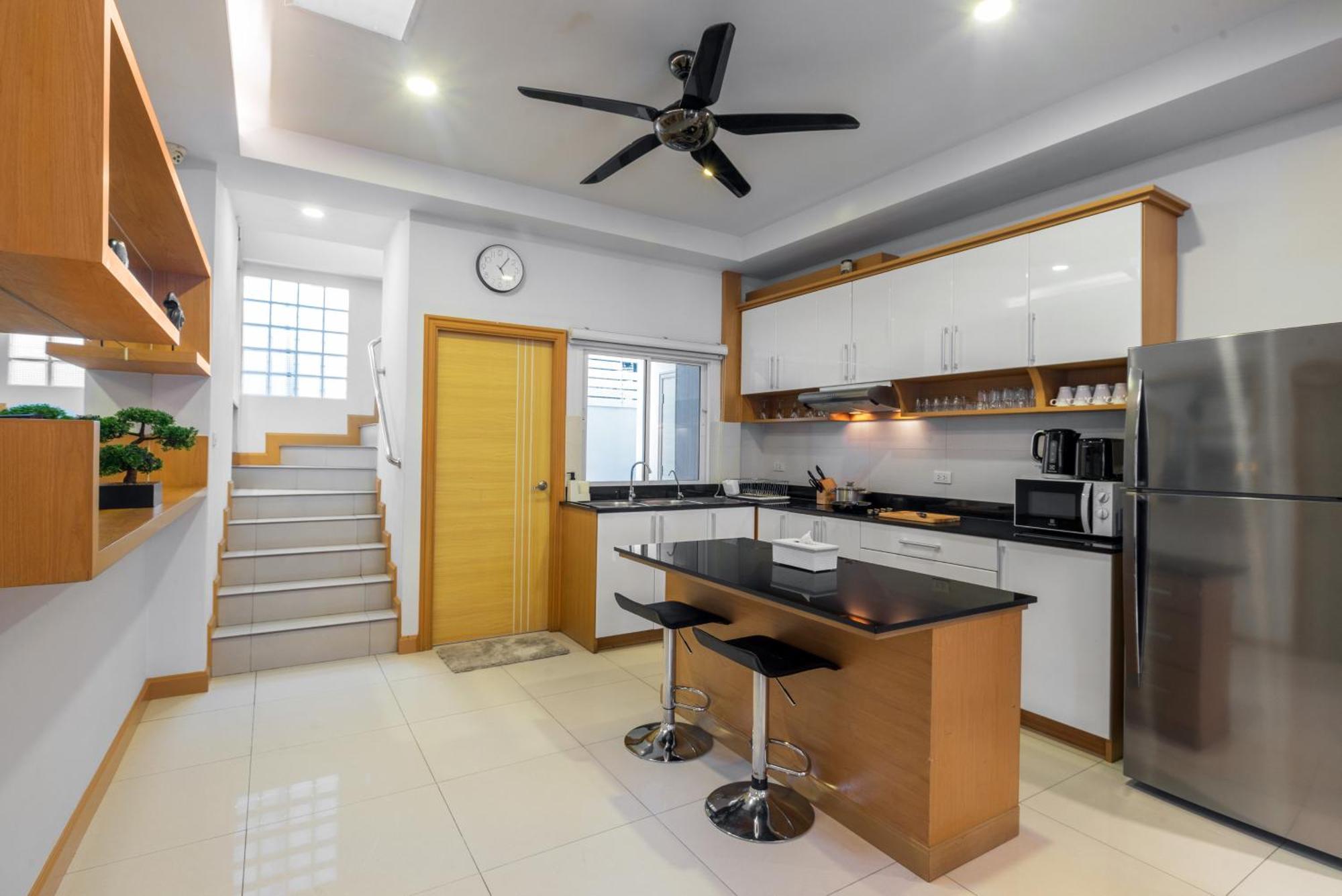 Pattaya Private Villa - Pool,Sauna,Snooker,Bbq エクステリア 写真