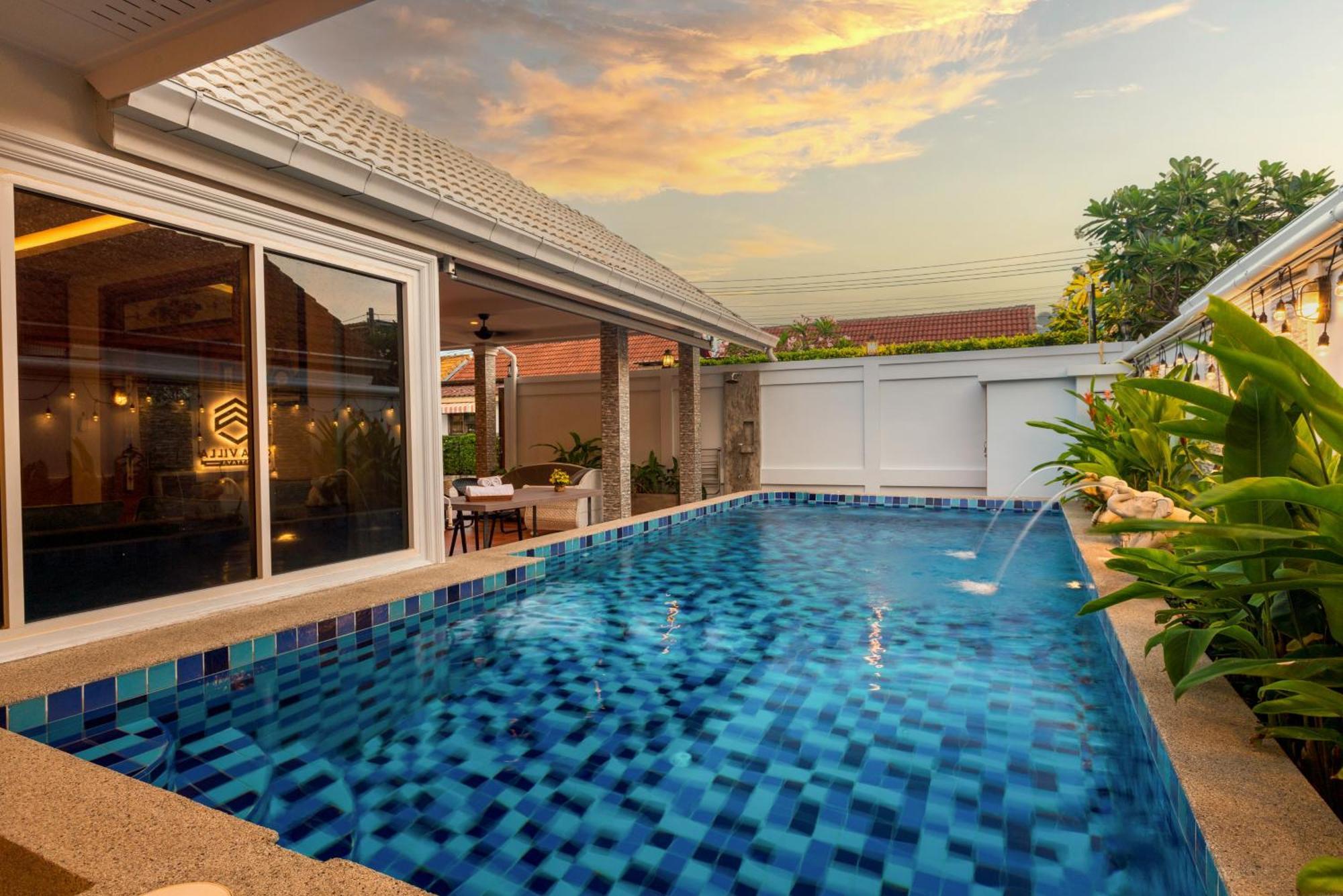 Pattaya Private Villa - Pool,Sauna,Snooker,Bbq エクステリア 写真