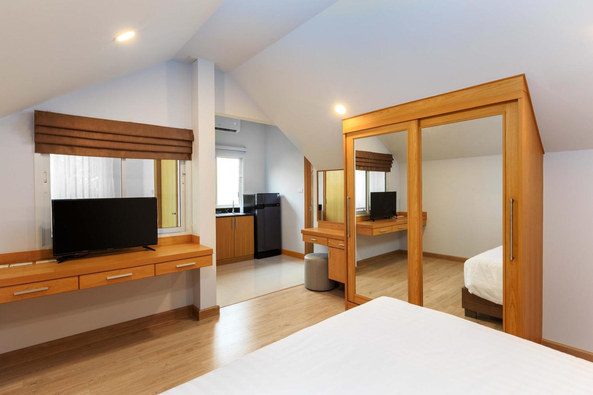 Pattaya Private Villa - Pool,Sauna,Snooker,Bbq エクステリア 写真