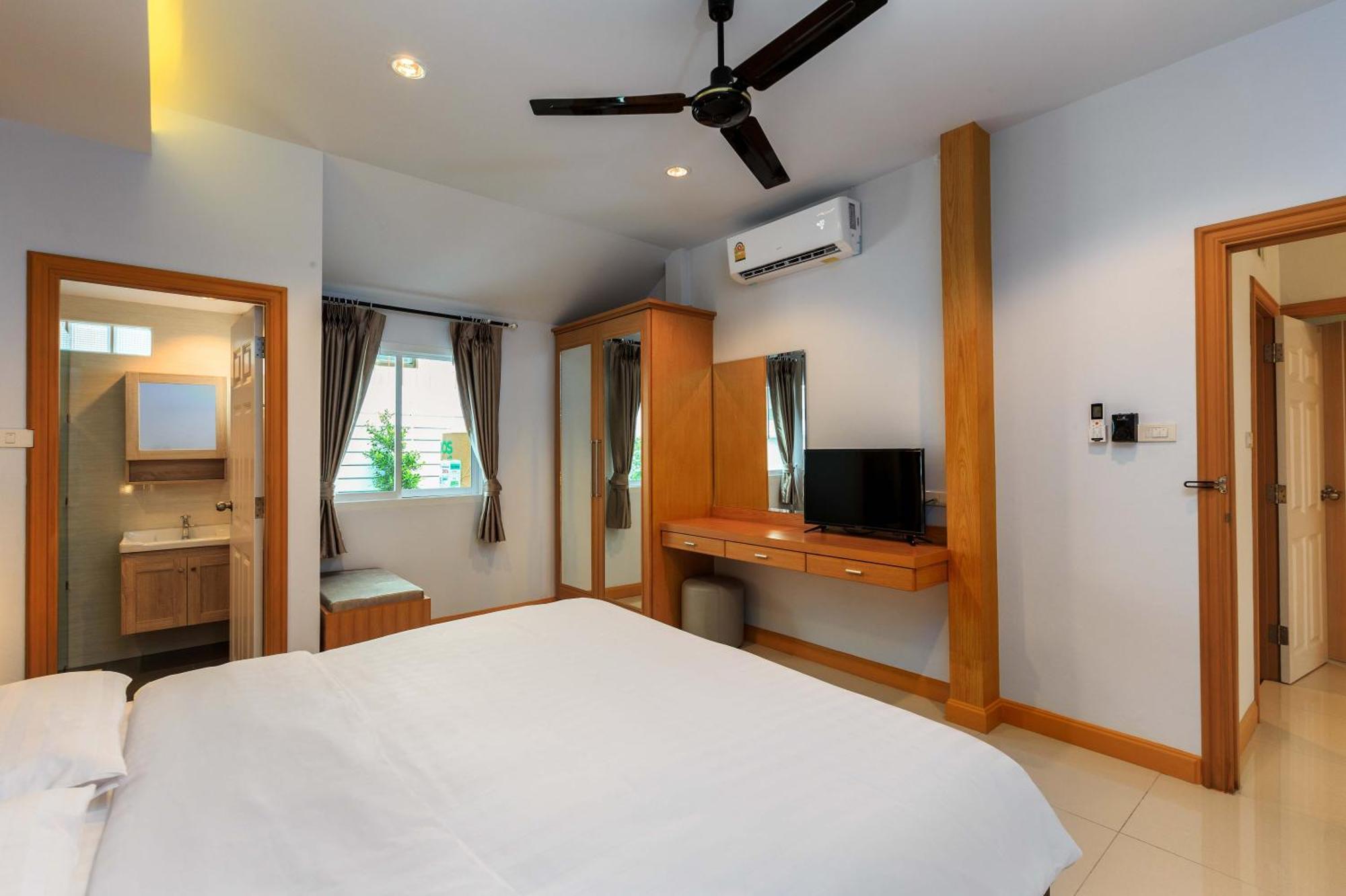 Pattaya Private Villa - Pool,Sauna,Snooker,Bbq エクステリア 写真