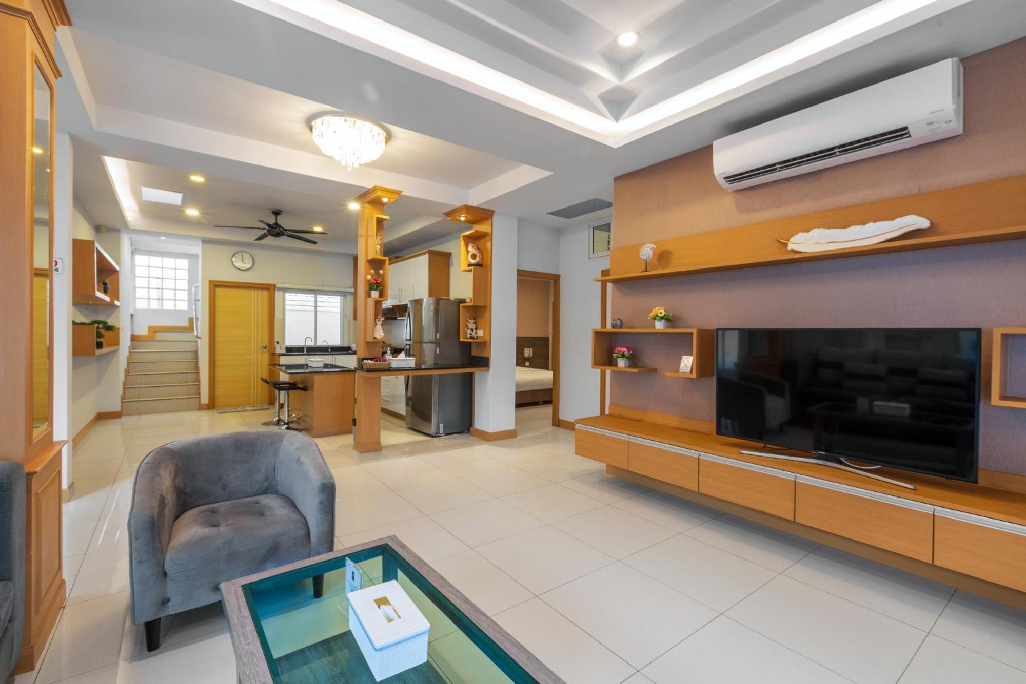 Pattaya Private Villa - Pool,Sauna,Snooker,Bbq エクステリア 写真