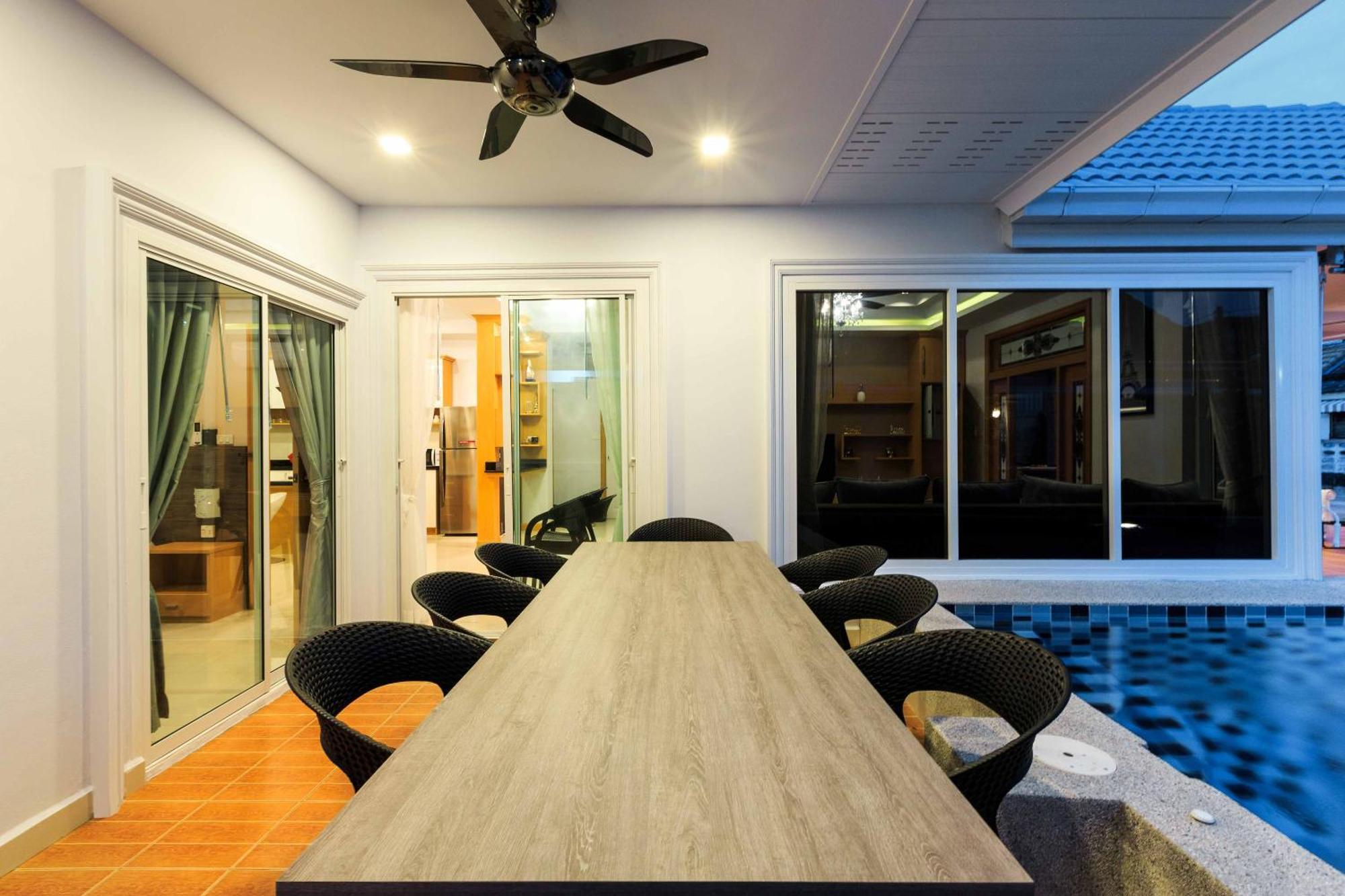 Pattaya Private Villa - Pool,Sauna,Snooker,Bbq エクステリア 写真