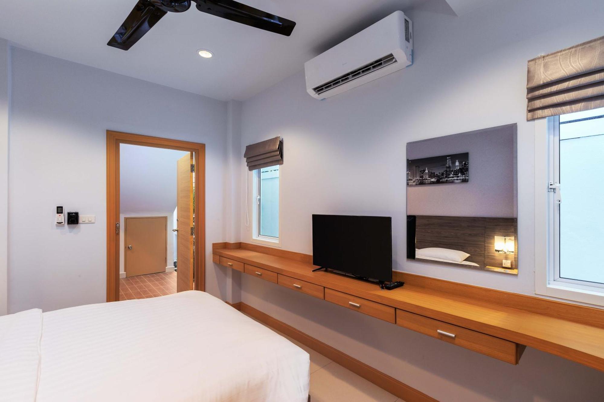 Pattaya Private Villa - Pool,Sauna,Snooker,Bbq エクステリア 写真