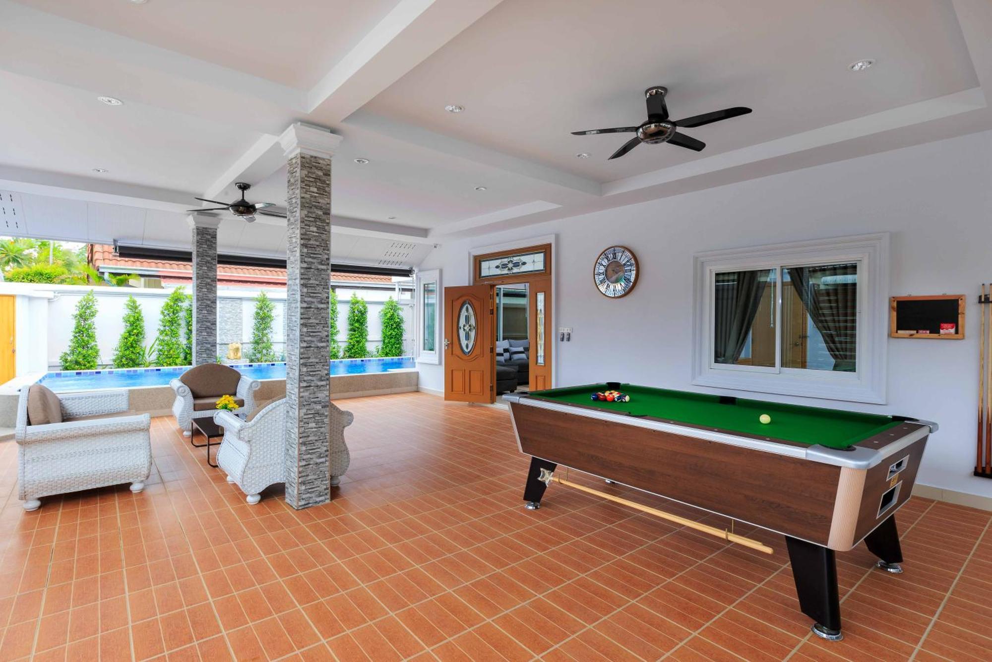 Pattaya Private Villa - Pool,Sauna,Snooker,Bbq エクステリア 写真