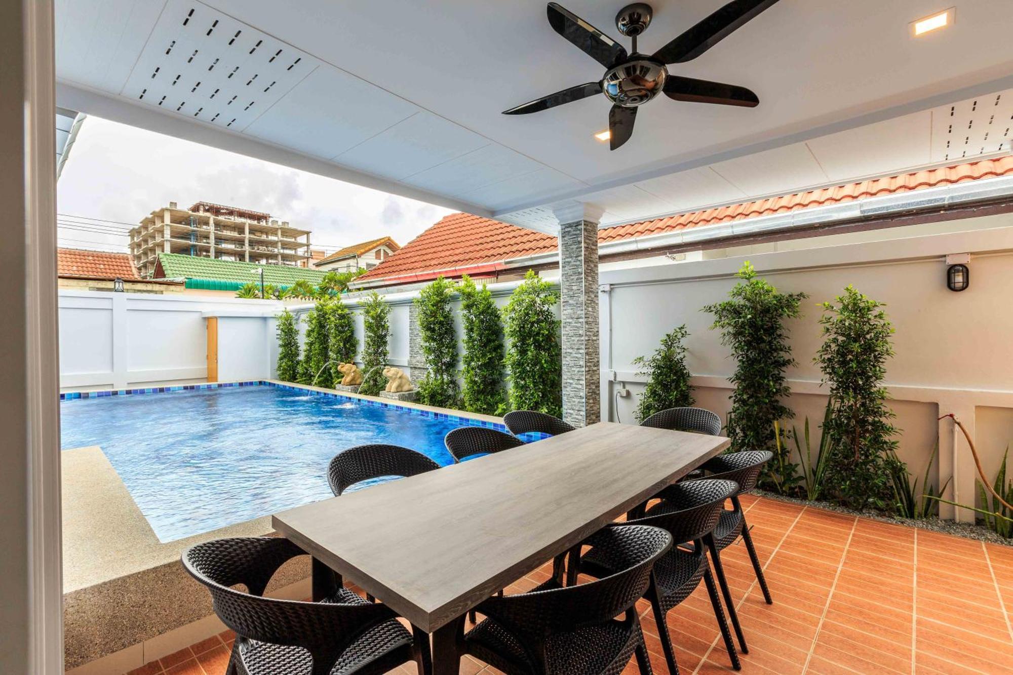 Pattaya Private Villa - Pool,Sauna,Snooker,Bbq エクステリア 写真