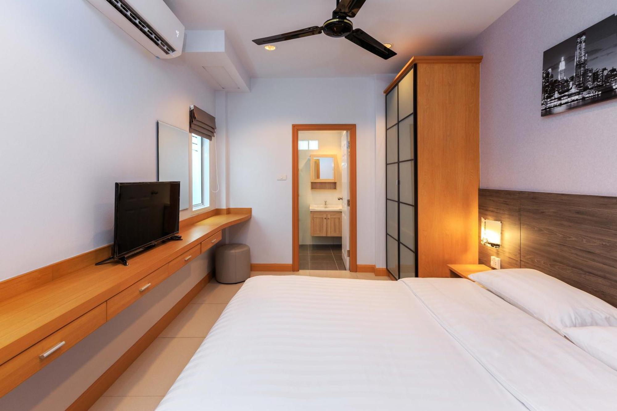 Pattaya Private Villa - Pool,Sauna,Snooker,Bbq エクステリア 写真