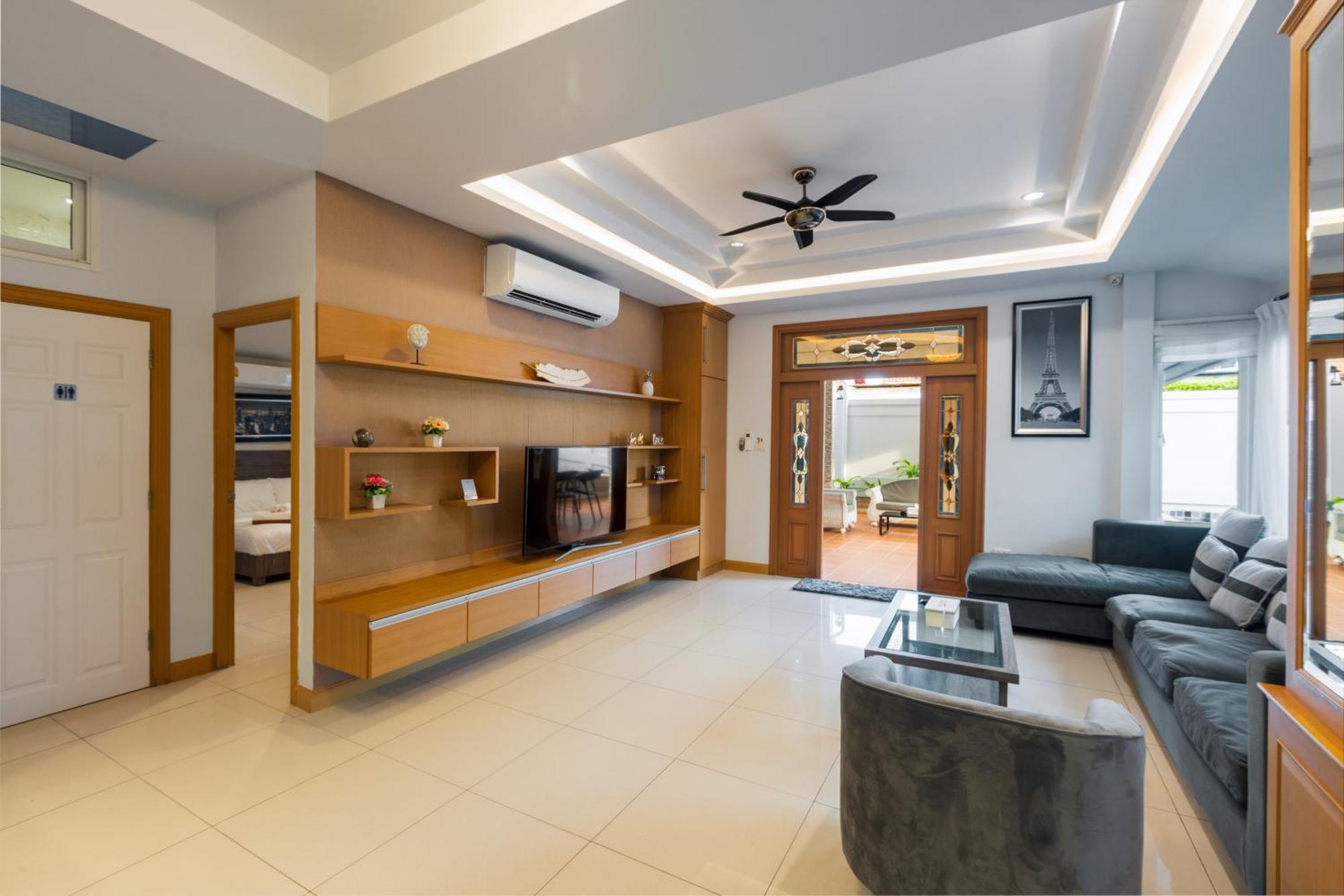 Pattaya Private Villa - Pool,Sauna,Snooker,Bbq エクステリア 写真